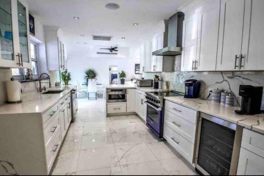 Swaying Palm Beach House Fort Lauderdale Esterno foto