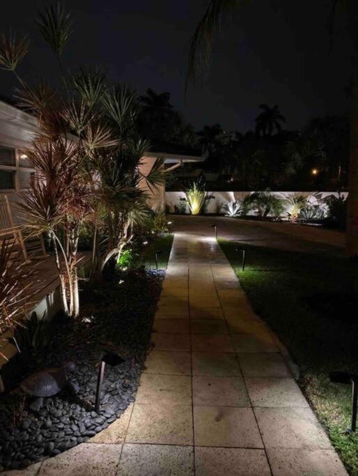 Swaying Palm Beach House Fort Lauderdale Esterno foto